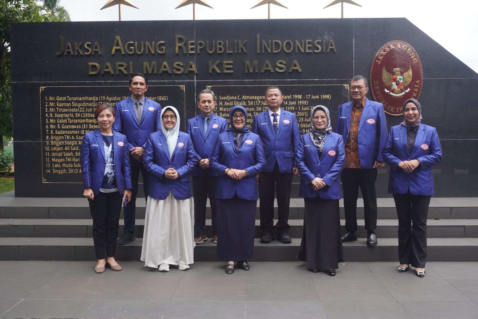 WhatsApp Image 2025-12-10 at 08.45.25